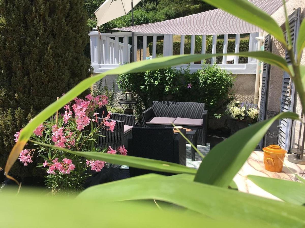 Ferienwohnung Atelier des Rêves Vichy Exterior foto